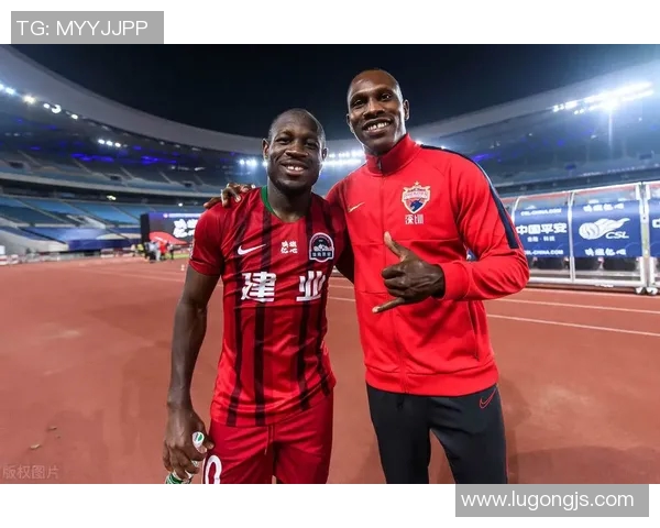 勇士与小牛激战CCT5赛场精彩对决引发球迷热议